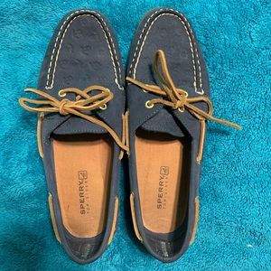 Like-new Sperry Topsider Boat Shoes